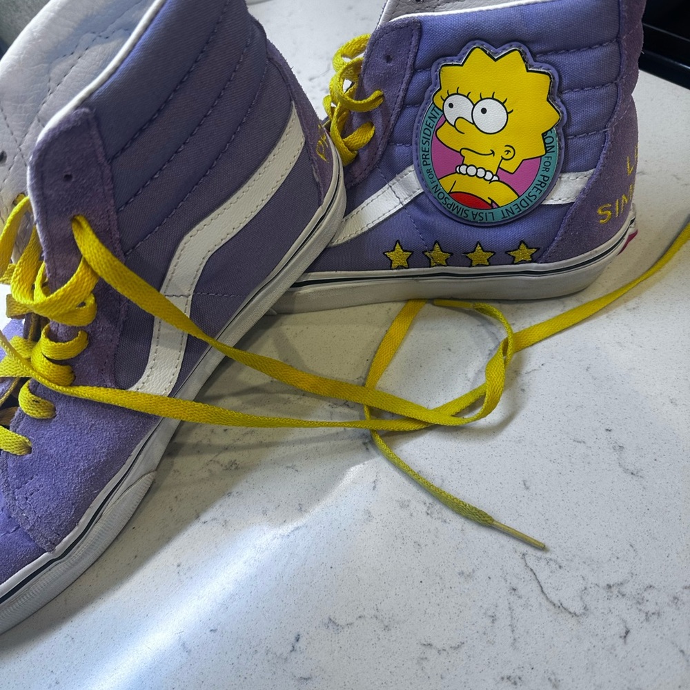 Vans women size 8.5 rare Simpsons!